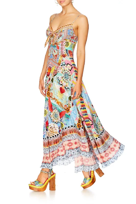 LONG DRESS WITH TIE FRONT CLOSE TO MY HEART
