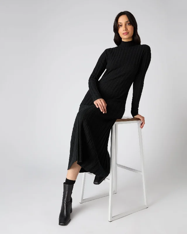 Women's Long Ribbed Cashmere Dress Black