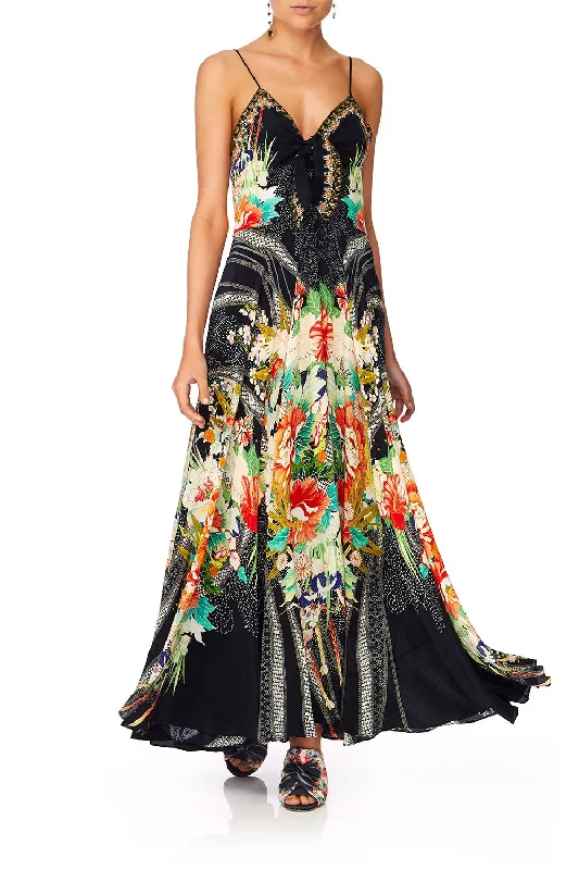 LONG DRESS WITH TIE FRONT QUEEN OF KINGS