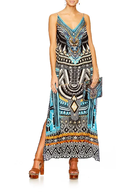 OVERLAY V NECK LONG DRESS RUNAWAY READY