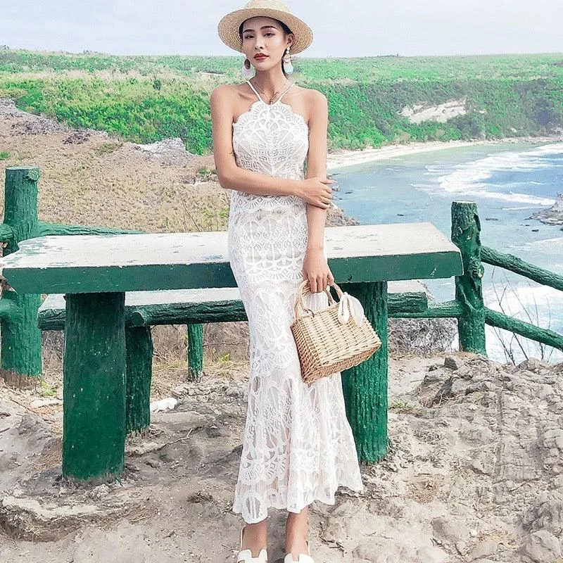 Halterneck Lace Maxi Dress in White Classic V-Neck Maxi Dress