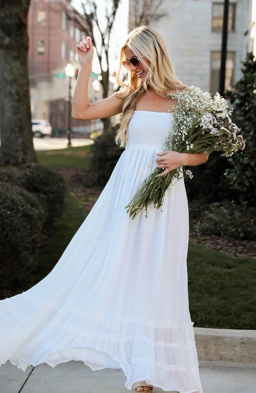 FINAL SALE - Sunset Beauty Smocked Halter Maxi Dress Elegant Maxi Dress with Pockets