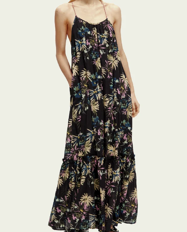 Tiered Strap Maxi Dress (Aster Black) Trendy V-Neck Maxi Dress