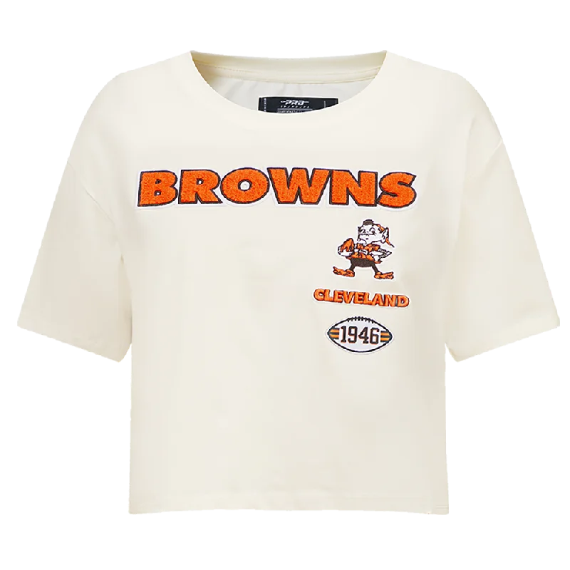 NFL CLEVELAND BROWNS RETRO CLASSIC WOMEN'S BOXY TEE (EGGSHELL) Print Jacquard Patchwork NFL CLEVELAND BROWNS RETRO CLASSIC WOMEN'S BOXY TEE (EGGSHELL) Print Jacquard Patchwork